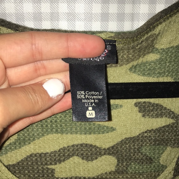 Tank top - Picture 3 of 4